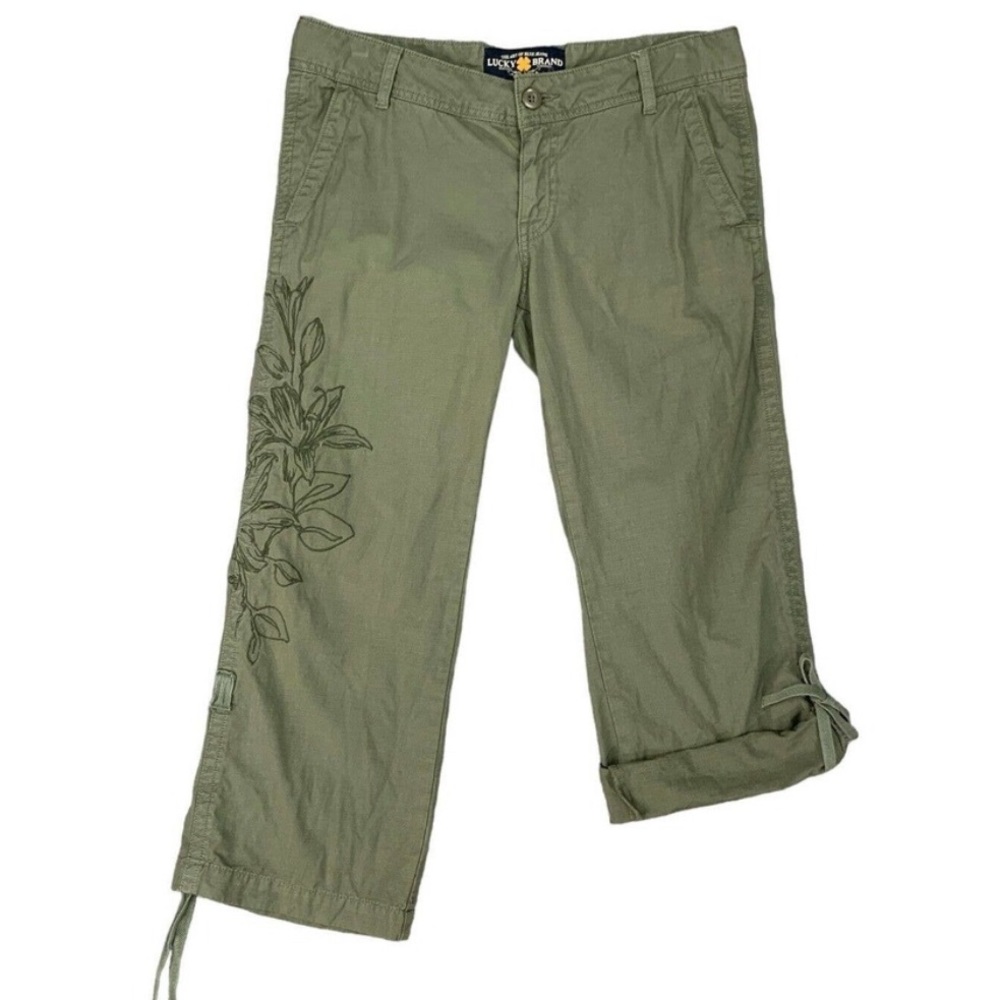 Lucky Brand Army Green embroidered Roll Cuff Capris, size 10 (30)